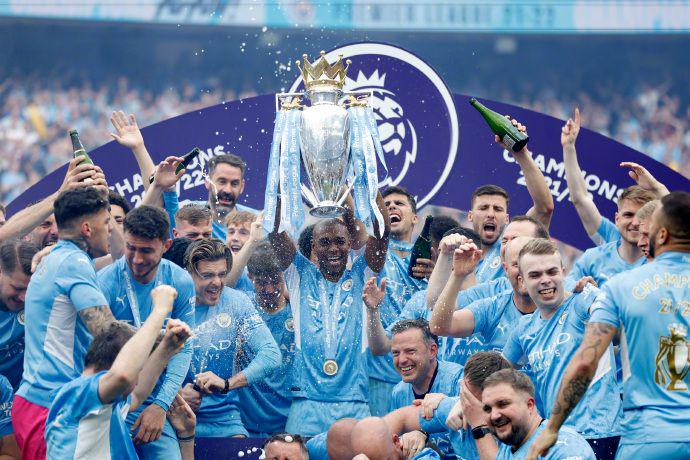 马洛塔：米兰双雄永远是朋友，埃斯波西托是国米青训标杆（马洛塔：米兰双雄始终是挚友，埃斯波西托是国米青训典范）