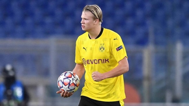 穆斯塔菲：阿森纳是赢球热门；拜仁要小心枪手的定位球（穆斯塔菲：阿森纳更被看好，拜仁需警惕枪手的定位球）