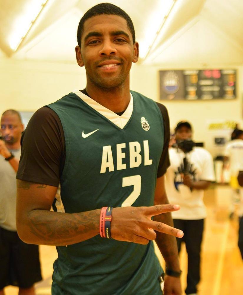 里程碑，奥巴梅扬打入职业生涯第400球（奥巴梅扬生涯400球里程碑达成）