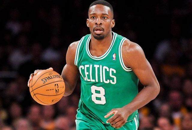 WTT总决赛名场面：王楚钦打服张本陈梦打哭早田 孙颖莎征服众人（WTT总决赛高光瞬间：王楚钦压制张本，陈梦令早田落泪，孙颖莎征服全场）