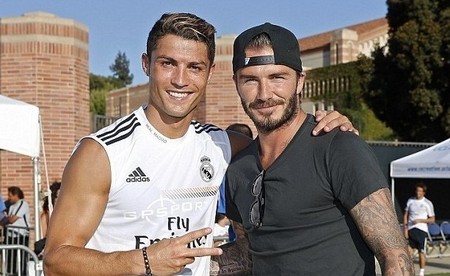 迪马：迪巴拉退烧后参加全队合练，安赫利尼奥也参加了合练（迪马：迪巴拉退烧已回归全队训练，安赫利尼奥亦随队合练）