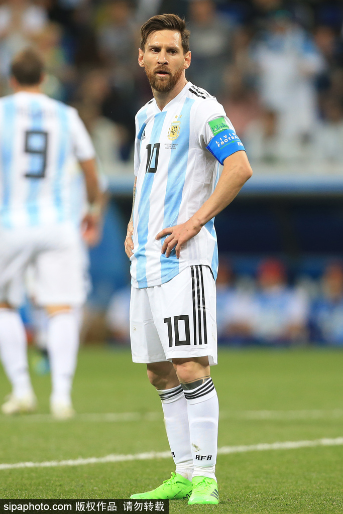 罗体：亚特兰大对帕莱斯特拉要价超4000万欧，球员可能去英超（罗马体育报：亚特兰大为帕莱斯特拉标价逾4000万欧，球员或转战英超）