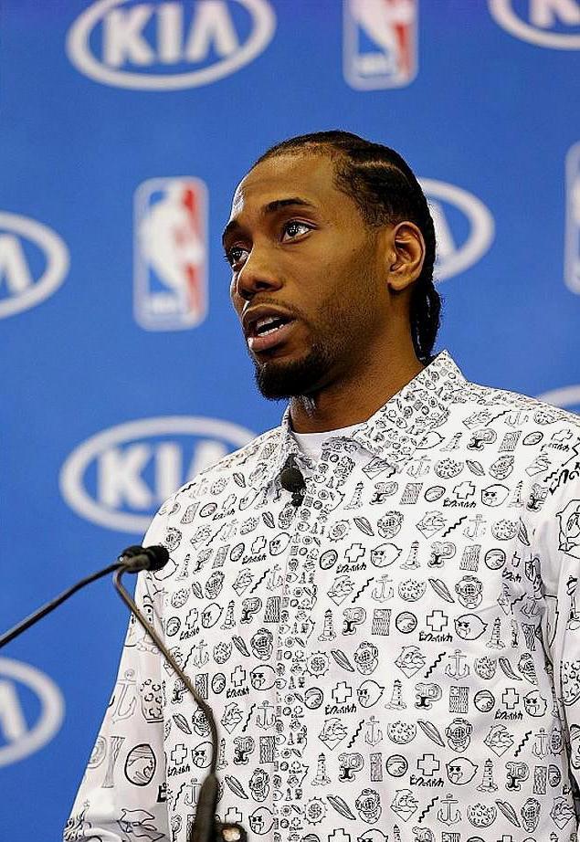 亚洲杯分组揭晓引球迷热议（亚洲杯分组结果出炉，球迷热议不断）