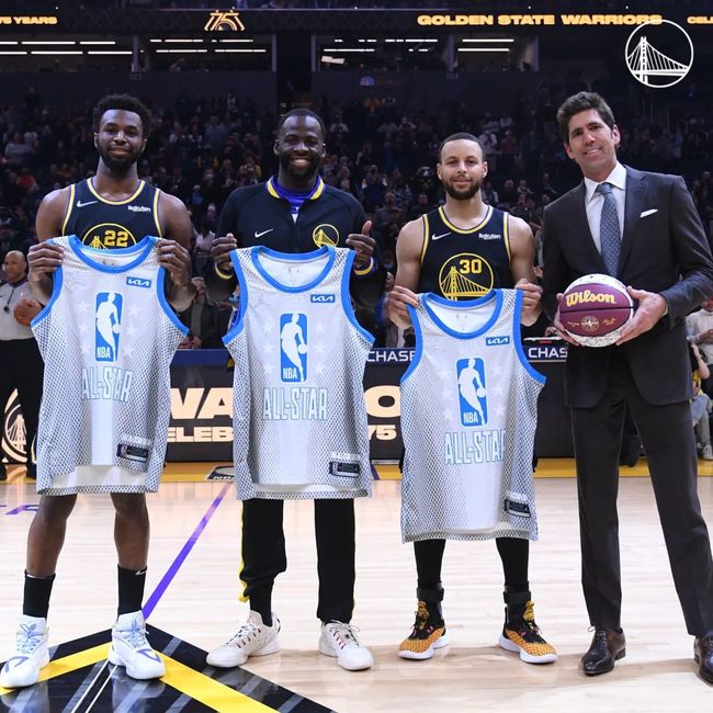 决裂！萨拉赫效仿C罗，炮轰媒体诬陷，主帅被控制，叫板球队高层（摊牌！萨拉赫学C罗怒怼媒体造谣，主帅受制，硬刚俱乐部高层）