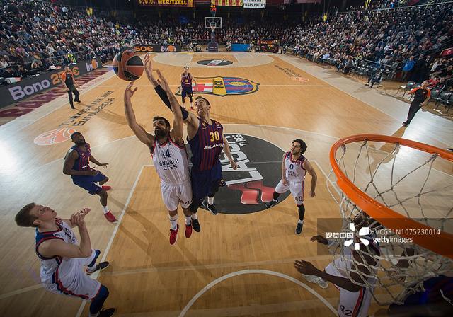 詹姆斯：生涯中所有对我打球方式的批评都很愚蠢，我不会改变（詹姆斯：生涯中针对我打法的批评都是无稽之谈，我不会改变）